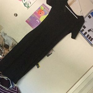 long black dress with slit
